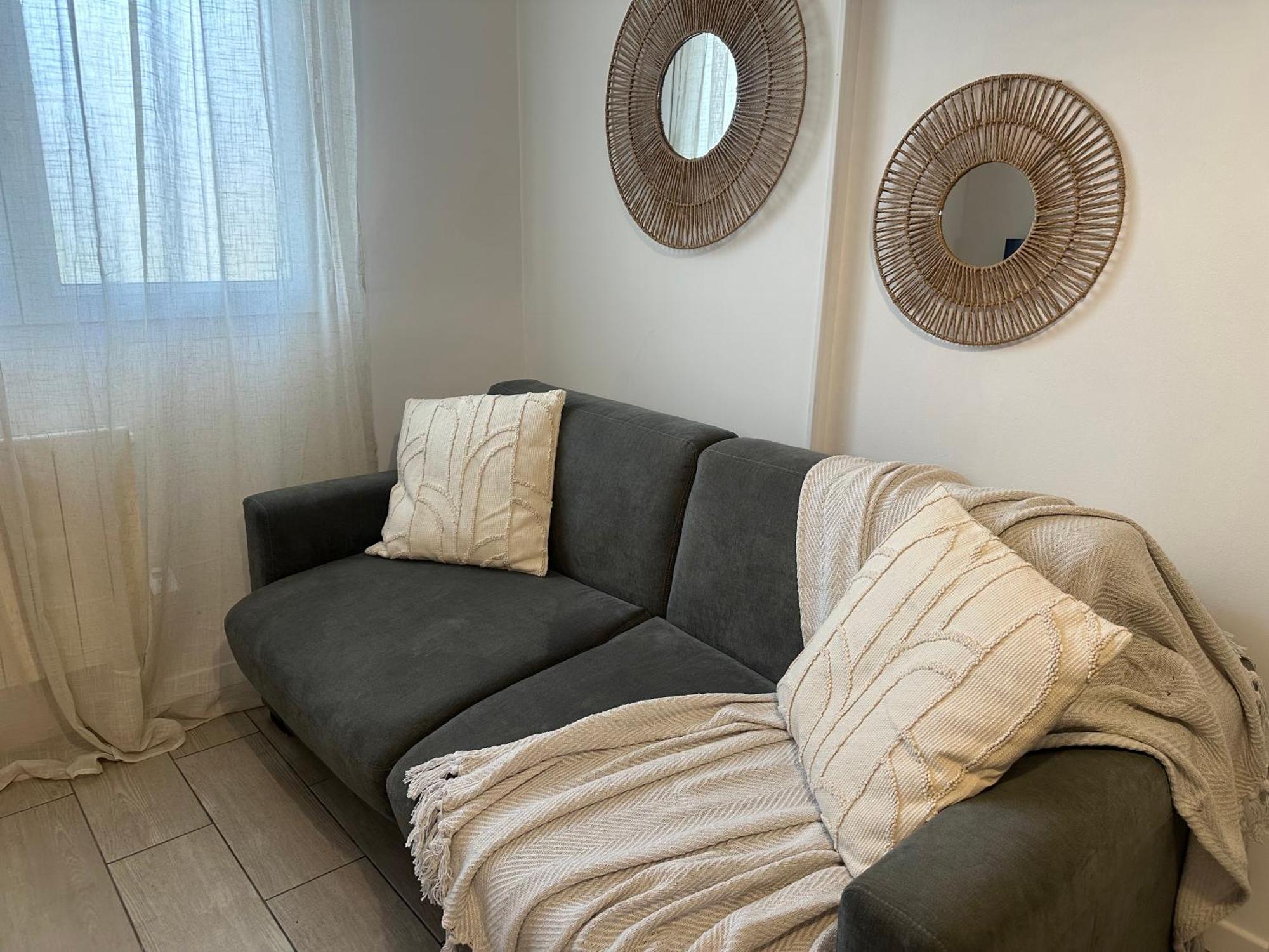 Le Boheme - Appartement Proche Gare Et Commerces Gisors Exteriör bild